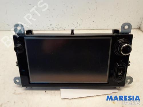 Used Control unit RENAULT CLIO IV Grandtour (KH_) 1.5 dCi 90 (KHN3, KHN4) (90 hp) 31424293
