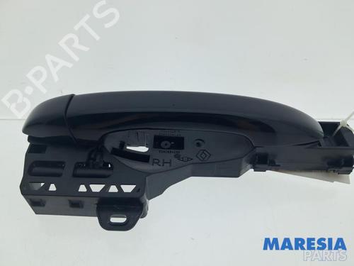 Used Front right exterior door handle Front right exterior door handle RENAULT CAPTUR II (HF_) TCe 160 (HFN1) (158 hp) 39932900 39932900