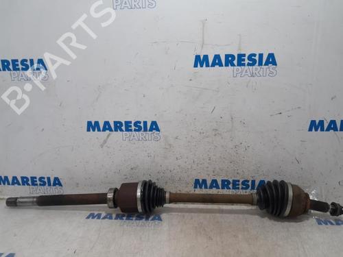 Used Right front driveshaft VAUXHALL VIVARO B Bus (X82) 1.6 CDTi (125 hp) 31506110
