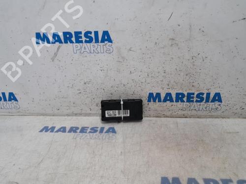 Used Electronic module CITROËN C5 III Break (RW_) 1.6 THP 155 (156 hp) 31496365