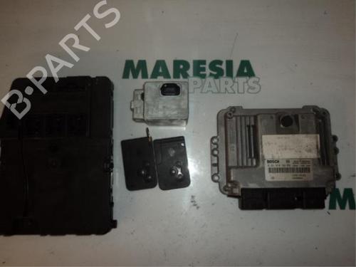 Used Engine control unit (ECU) RENAULT MEGANE II (BM0/1_, CM0/1_) 1.9 dCi (BM0G, CM0G) (120 hp) 31493045
