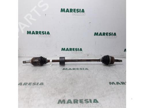 Used Right front driveshaft FIAT GRANDE PUNTO (199_) 1.4 16V (199BXG1B, 199AXG1B) (95 hp) 31463741