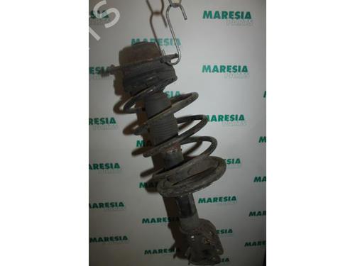 Used Right front shock absorber Right front shock absorber ALFA ROMEO 146 (930_) 1.9 TD (930.B4A) (90 hp) 31426240 31426240