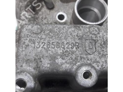 Valve cover RENAULT CAPTUR I (J5_, H5_) 0.9 TCe 90 | BP31468750M124