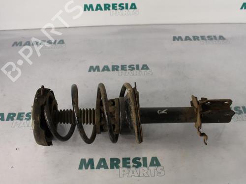 Used Right front shock absorber RENAULT SCÉNIC I MPV (JA0/1_, FA0_) 1.6 (JA00) (110 hp) 31492763