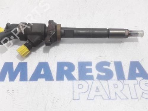Used Injector CITROËN BERLINGO Box Body/MPV (B9) 1.6 HDi 75 (75 hp) 31471203