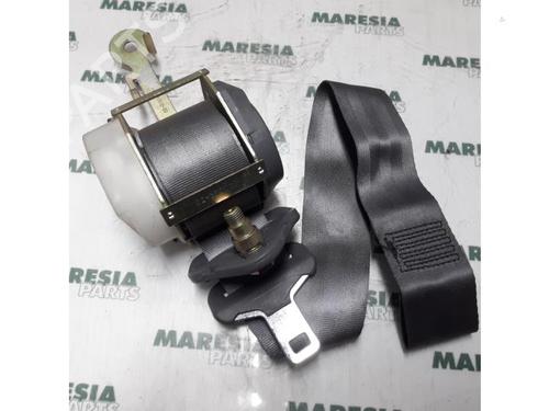 front-right-seatbelt-renault-clio-ii-bb_-cb_-1998-1999-2000-2001-2002-2003-2004-2005-2006-2007-2008-2009-2010-2011-2012-2013-2014-2015-2016-31436171 main image