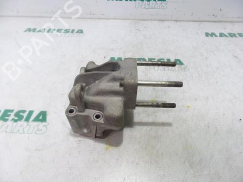 Used Gearbox mount FIAT PUNTO (188_) 1.2 16V 80 (188.233, .235, .253, .255, .333, .353, .639,... (80 hp) 31480284