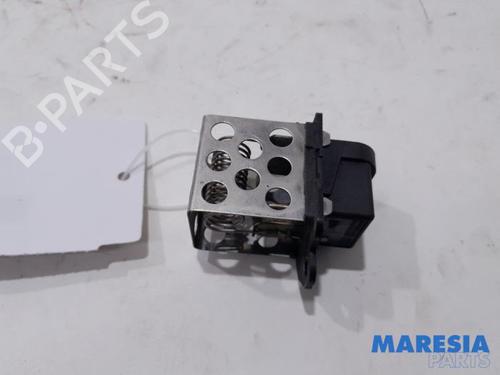 Used Electronic sensor RENAULT MEGANE III Grandtour (KZ0/1) 1.2 TCe (KZ2B, KZ11) (116 hp) 31475088