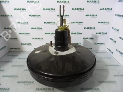 Used Servo brake RENAULT SCÉNIC II (JM0/1_) 2.0 (JM05, JM0U, JM1N, JM1U, JM2V) (135 hp) 31528163