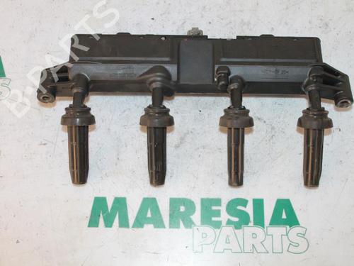 Used Ignition coil PEUGEOT 307 (3A/C) 1.4 (75 hp) 31410566