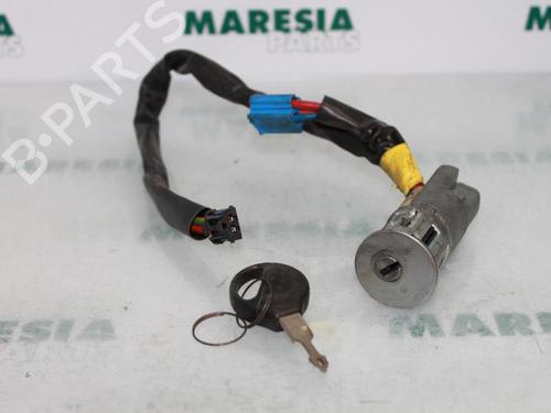 Used Ignition barrel PEUGEOT 206 Hatchback (2A/C) 1.4 HDi eco 70 (68 hp) 31502690