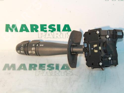 steering-column-stalk-renault-megane-scenic-ja01_-1996-1997-1998-1999-2000-2001-31537186 main image