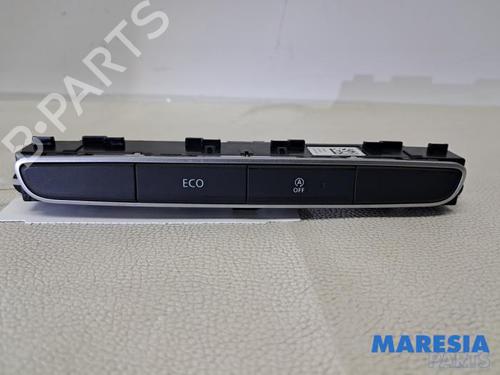 Commutateur RENAULT MEGANE IV Hatchback (B9A/M/N_) 1.2 TCe 130 (B9MR) (130 hp) 31861124