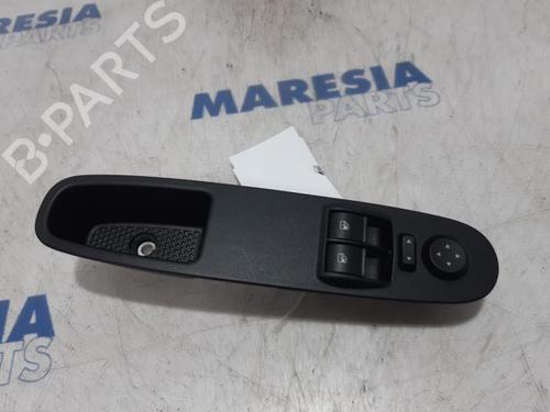 switch-fiat-punto-evo-199_-2008-31413197 main image