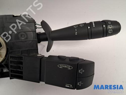 Switch RENAULT TWINGO II (CN0_) 1.2 (CN0D) | BP31499586I30