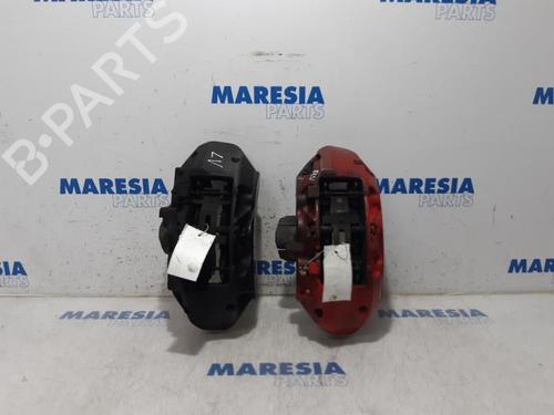 Used Right front brake caliper LAND ROVER RANGE ROVER SPORT II (L494) 4.4 SDV8 4x4 (340 hp) 31491987