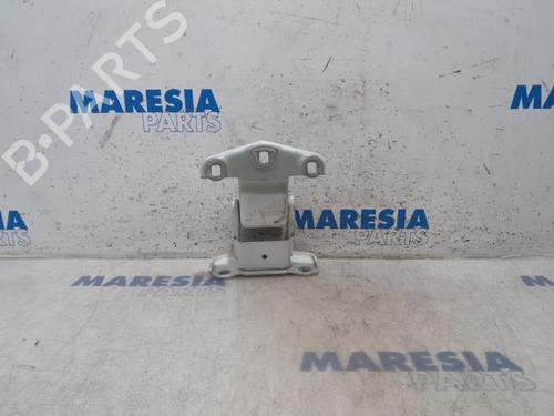 hingedoor-check-strap-renault-trafic-iii-van-fg_-2014-31444864 main image