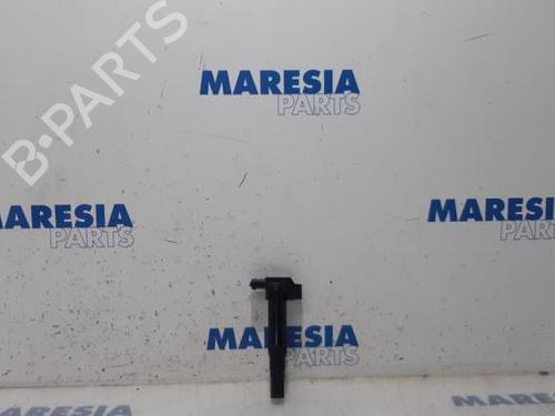 Used Ignition coil CITROËN C3 II (SC_) 1.0 VTi 68 (68 hp) 31452503