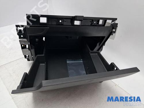 Glove box RENAULT CAPTUR II (HF_) TCe 160 (HFN1) | BP39932798C95 - Image 6