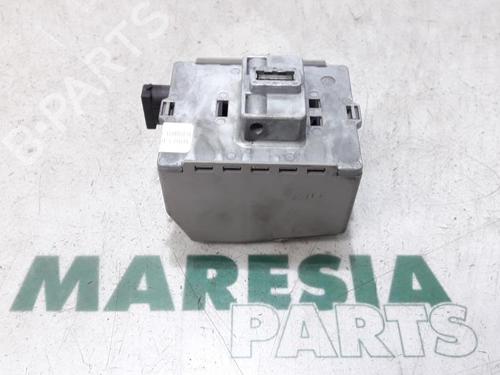 Used Ignition barrel RENAULT LAGUNA II (BG0/1_) 1.6 16V (BG0A, BG0L) (107 hp) 31388934