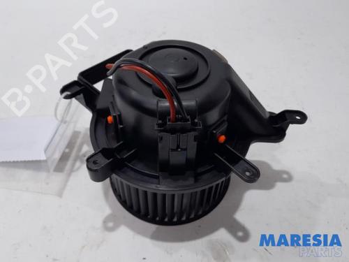 Used Heater blower motor PEUGEOT 3008 I MPV (0U_) 1.6 THP (156 hp) 31496853