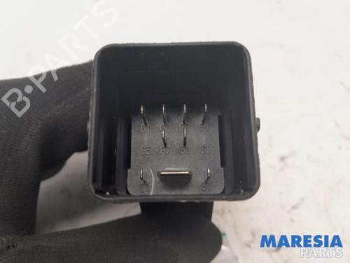 Electronic sensor RENAULT TRAFIC III Van (FG_) 1.6 dCi 95 (FGMJ, FGMR) | BP31505465M84