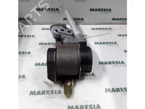 Used Front right seatbelt LANCIA ZETA (22_) 2.0 Turbo (220AD5, 220CD5) (147 hp) 31529913