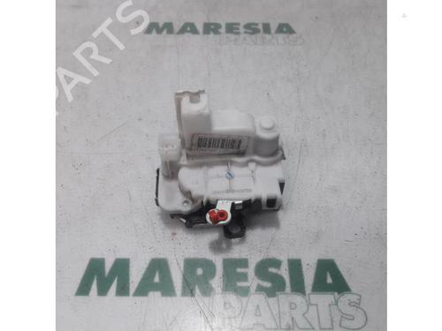 Used Electronic module FIAT 500 (312_) 1.2 (312AXA1A) (69 hp) 31413044