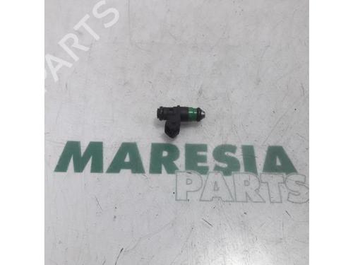 Used Injector RENAULT GRAND SCÉNIC II (JM0/1_) 2.0 (135 hp) 31440056