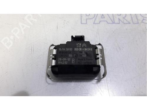 Electronic sensor PEUGEOT 5008 (0U_, 0E_) 1.6 HDi | BP31442438M84