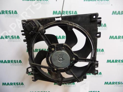 rr-renault-modus-grand-modus-fjp0_-2004-31449554 main image