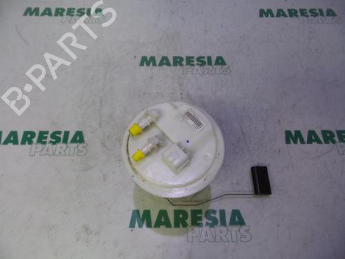 Used Fuel pump RENAULT MEGANE III Grandtour (KZ0/1) 1.5 dCi (KZ09, KZ0D, KZ1G, KZ29, KZ14, KZ1W, KZ10, KZ1F,... (110 hp) 31468034