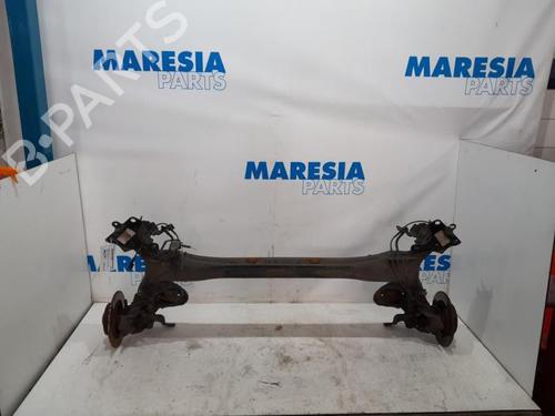 Used Rear axle RENAULT SCÉNIC III (JZ0/1_) 2.0 16V (JZ0G, JZ0P, JZ1E, JZ1P) (140 hp) 31401962