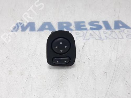 Speilbryter FIAT 500 (312_) 1.2 (312AXA1A) (69 hp) 31510222