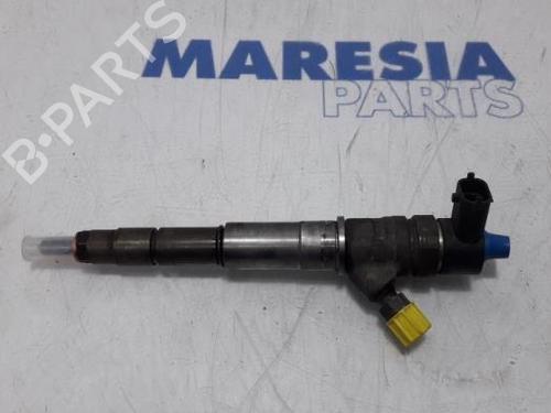 Inyector RENAULT MASTER III Van (FV) 2.3 dCi 125 FWD (FV0C, FV0D, FV0G, FV0H, FV0J, FV0K,... (125 hp) 31499509