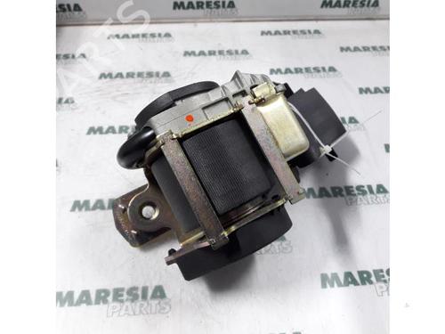 Used Rear left seatbelt RENAULT LAGUNA II Grandtour (KG0/1_) 2.2 dCi (KG0F) (150 hp) 31430825
