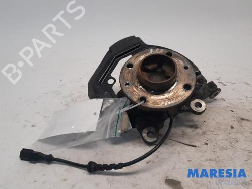 Used Left front steering knuckle RENAULT TWINGO III (BCM_, BCA_) 1.0 SCe 70 (71 hp) 31490804
