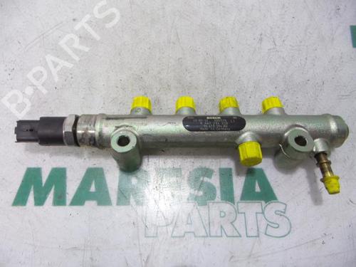 injection-rail-peugeot-206-hatchback-2ac-1998-1999-2000-2001-2002-2003-2004-2005-2006-2007-2008-2009-2010-2011-2012-31481597 main image