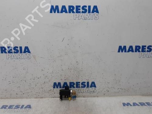 Used Electronic sensor PEUGEOT 508 SW I (8E_) 1.6 HDi (115 hp) 31502259