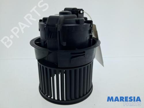 Used Heater blower motor Heater blower motor 36881956 36881956
