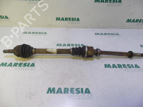 Used Right front driveshaft PEUGEOT 307 (3A/C) 1.6 16V (109 hp) 31520780