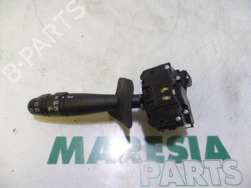 steering-column-stalk-renault-scenic-i-mpv-ja01_-fa0_-1999-2000-2001-2002-2003-2004-2005-2006-2007-2008-2009-2010-31440534 main image