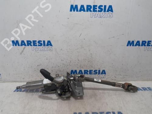 Used Steering column FIAT DOBLO Cargo (263_) 1.6 D Multijet (263WXD1B, 263WXR1B, 263WXX1B, 263ZXD1B,... (105 hp) 31484861