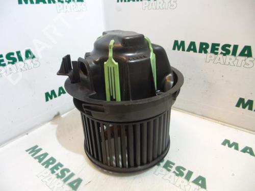 Used Heater blower motor PEUGEOT 207 (WA_, WC_) 1.6 16V VTi (120 hp) 31424341