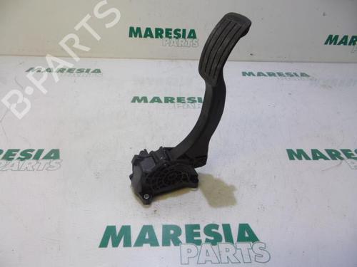 Módulo eletrónico CITROËN C4 Grand Picasso II (DA_, DE_) 1.6 HDi / BlueHDi 115 (115 hp) 31491557