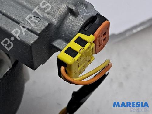 Front right seatbelt CITROËN C3 II (SC_) 1.2 VTi 82 | BP31472539I25 - Image 5