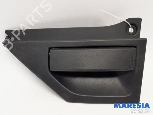 rear-right-exterior-door-handle-renault-twingo-iii-bcm_-bca_-2014-31384388 main image