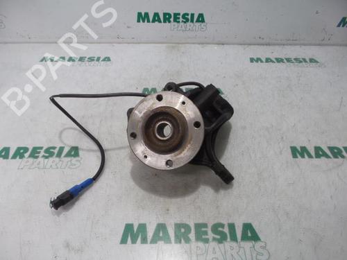 Used Left front steering knuckle PEUGEOT 208 I (CA_, CC_) 1.0 VTi (68 hp) 31384744