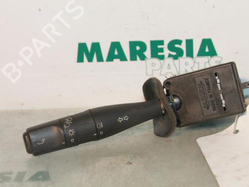Used Steering column stalk Steering column stalk CITROËN BERLINGO / BERLINGO FIRST Box Body/MPV (M_) 2.0 HDI 90 (MBRHY, MCRHY) (90 hp) 31394357 31394357